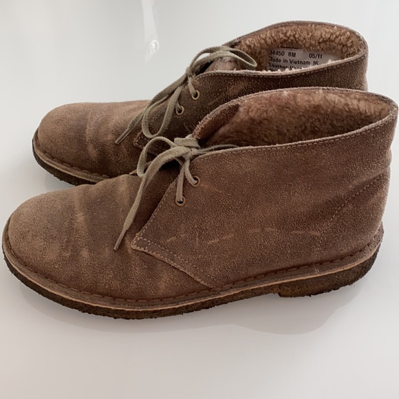 Clark Original Chucks - Wm size 8 - Picture 4 of 6